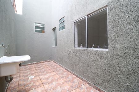Apartamento para alugar com 45m², 2 quartos e 1 vagaÁrea de Serviço