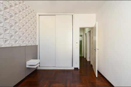 Apartamento para alugar com 220m², 3 quartos e 2 vagasSuíte