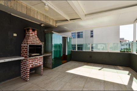 Apartamento para alugar com 220m², 3 quartos e 2 vagasÁrea Cobertura