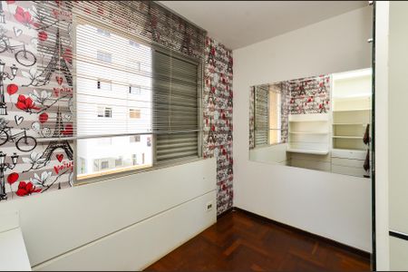 Apartamento para alugar com 220m², 3 quartos e 2 vagasQuarto 2