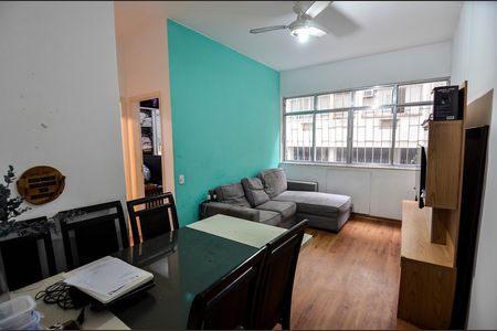 Sala de apartamento para alugar com 2 quartos, 65m² em Tijuca, Rio de Janeiro