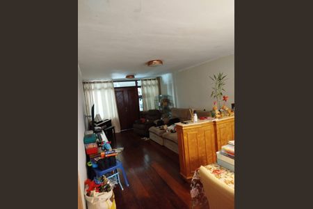 Casa à venda com 480m², 2 quartos e 2 vagasSala