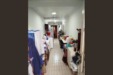 Casa à venda com 480m², 2 quartos e 2 vagasCozinha