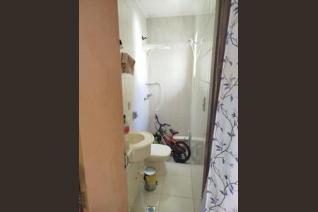 Casa à venda com 480m², 2 quartos e 2 vagasBanheiro