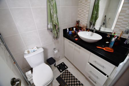 Apartamento para alugar com 100m², 3 quartos e 1 vaga Banheiro Suíte