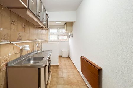 Apartamento para alugar com 65m², 2 quartos e 1 vagaCozinha e Área de Serviço