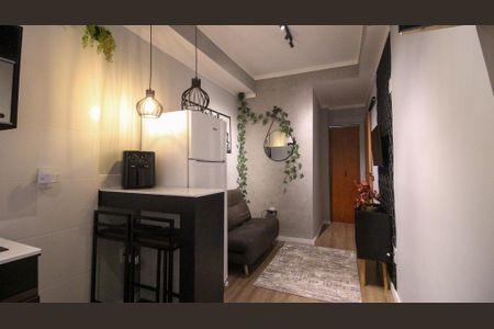 Sala/Cozinha de apartamento para alugar com 1 quarto, 33m² em Vila Formosa, São Paulo
