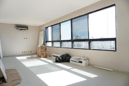 Apartamento à venda com 156m², 4 quartos e 3 vagas Apartamento à venda com 156m², 4 quartos e 3 vagasSala
