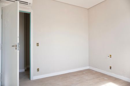 Apartamento à venda com 156m², 4 quartos e 3 vagas Apartamento à venda com 156m², 4 quartos e 3 vagasSuíte 1