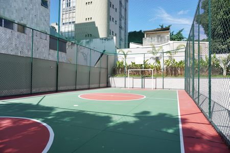 Apartamento à venda com 156m², 4 quartos e 3 vagas Apartamento à venda com 156m², 4 quartos e 3 vagasÁrea comum - Quadra