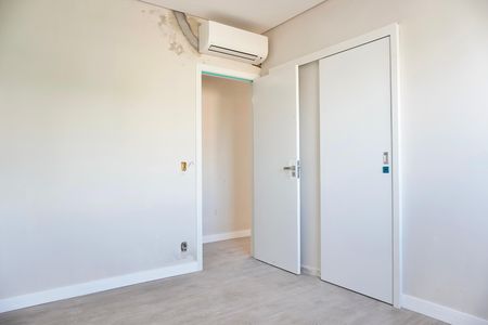 Apartamento à venda com 156m², 4 quartos e 3 vagas Apartamento à venda com 156m², 4 quartos e 3 vagasQuarto 1