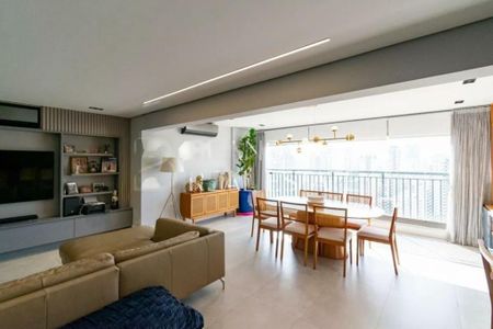 Apartamento à venda com 3 quartos, 300m² em Vila Santa Catarina, São Paulo