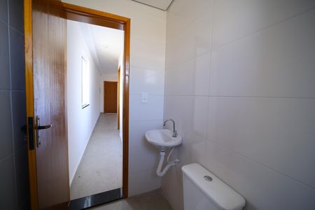 Apartamento para alugar com 38m², 2 quartos e sem vagaBanheiro