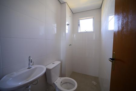 Apartamento para alugar com 38m², 2 quartos e sem vagaBanheiro