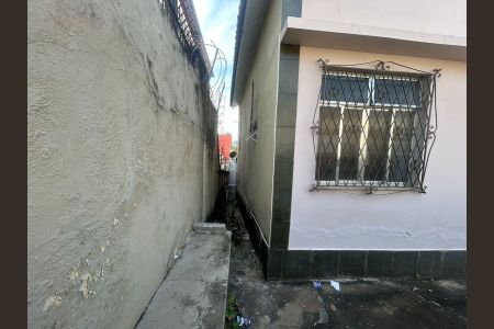 Casa para alugar com 60m², 2 quartos e 3 vagas Casa para alugar com 60m², 2 quartos e 3 vagasÁrea externa