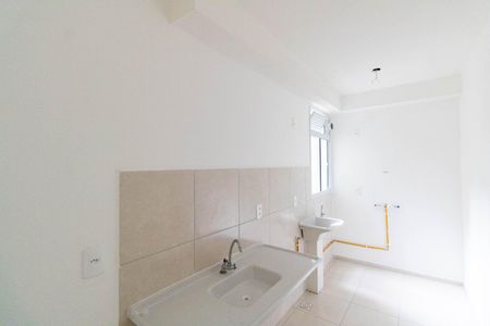 Apartamento para alugar com 44m², 2 quartos e 1 vaga Apartamento para alugar com 44m², 2 quartos e 1 vagaCozinha e Área de Serviço