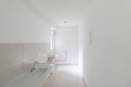 Apartamento para alugar com 44m², 2 quartos e 1 vaga Apartamento para alugar com 44m², 2 quartos e 1 vagaCozinha e Área de Serviço