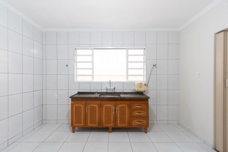 Casa para alugar com 145m², 4 quartos e 2 vagas