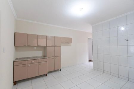 Casa para alugar com 145m², 4 quartos e 2 vagas