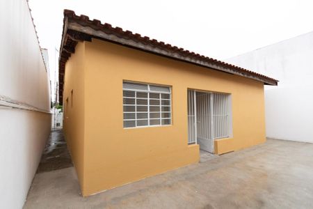 Casa para alugar com 145m², 4 quartos e 2 vagas