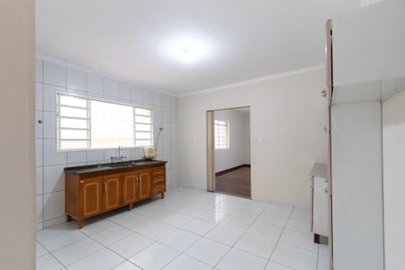 Casa para alugar com 145m², 4 quartos e 2 vagas