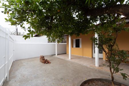 Casa para alugar com 145m², 4 quartos e 2 vagas
