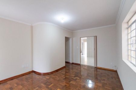 Casa para alugar com 145m², 4 quartos e 2 vagas