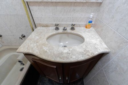 Apartamento à venda com 55m², 2 quartos e 1 vagaBanheiro