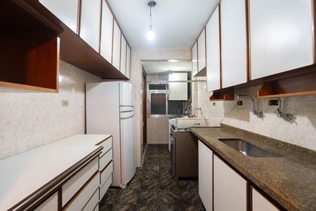 Apartamento à venda com 55m², 2 quartos e 1 vagaCozinha e Área de Serviço