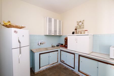 Casa à venda com 380m², 5 quartos e 1 vagaCozinha