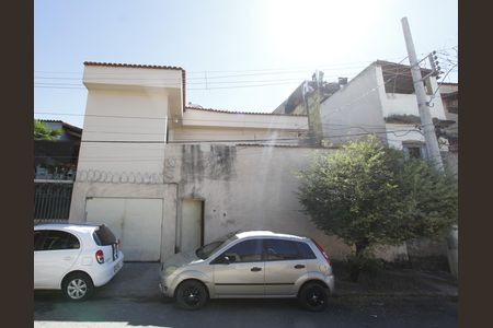 Fachada de casa à venda com 5 quartos, 380m² em Alto dos Pinheiros, Belo Horizonte