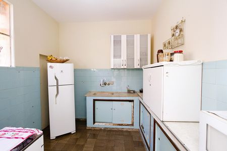 Casa à venda com 380m², 5 quartos e 1 vagaCozinha
