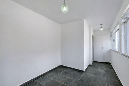 Apartamento para alugar com 341m², 4 quartos e 1 vaga