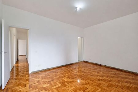 Apartamento para alugar com 341m², 4 quartos e 1 vaga