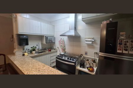 Apartamento para alugar com 97m², 2 quartos e 1 vagaCozinha