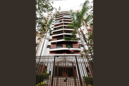 Apartamento para alugar com 130m², 3 quartos e 3 vagasFachada