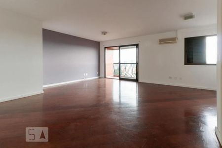 Sala de apartamento para alugar com 3 quartos, 130m² em Pinheiros, São Paulo