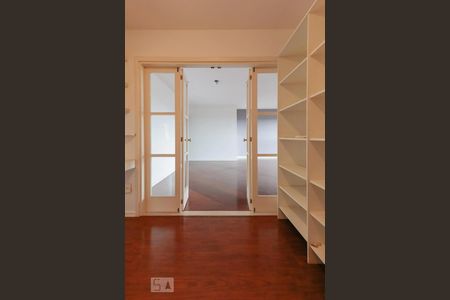 Apartamento para alugar com 130m², 3 quartos e 3 vagasSala