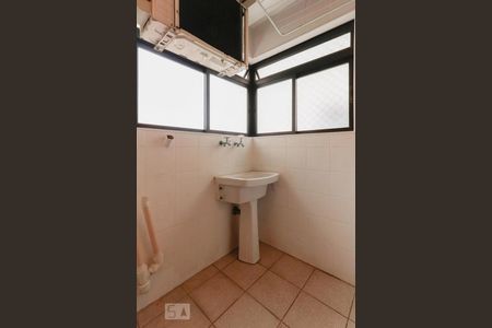 Apartamento para alugar com 130m², 3 quartos e 3 vagasÁrea de serviço