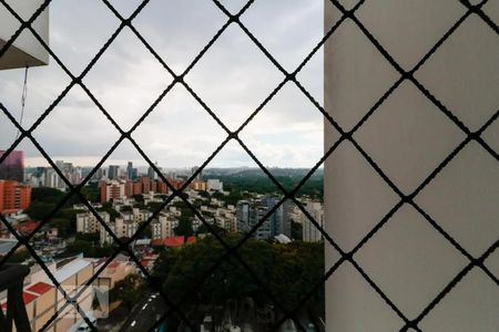 Apartamento para alugar com 130m², 3 quartos e 3 vagasVista