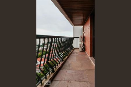 Apartamento para alugar com 130m², 3 quartos e 3 vagasVaranda
