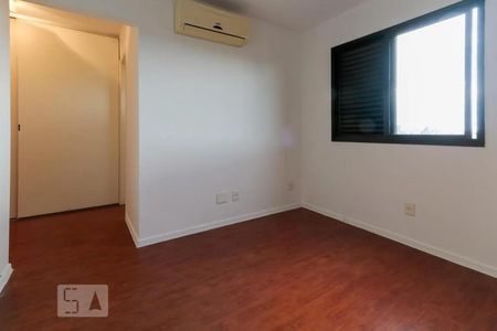 Apartamento para alugar com 130m², 3 quartos e 3 vagasQuarto