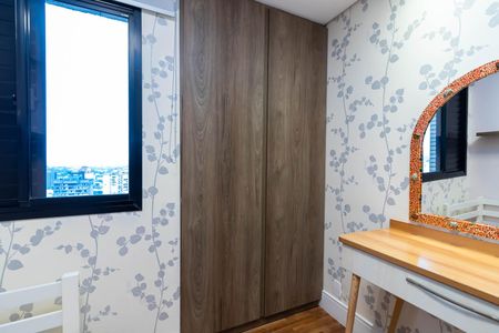 Apartamento à venda com 86m², 4 quartos e 2 vagasQuarto 2
