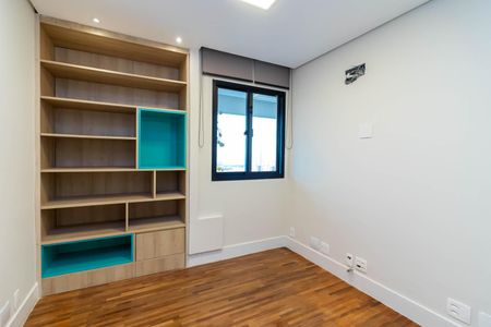 Apartamento à venda com 86m², 4 quartos e 2 vagasQuarto 3