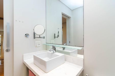 Apartamento à venda com 86m², 4 quartos e 2 vagasBanheiro da Suíte
