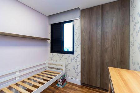 Apartamento à venda com 86m², 4 quartos e 2 vagasQuarto 2