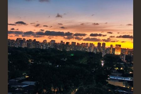 Apartamento para alugar com 1 quarto, 41m² em Jardins, São Paulo