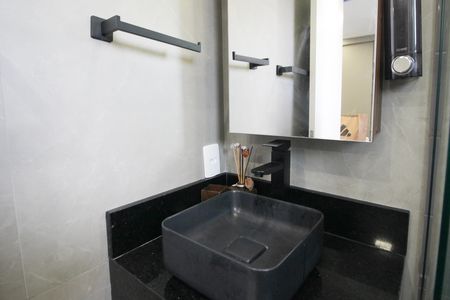 Studio para alugar com 30m², 1 quarto e sem vaga Studio para alugar com 30m², 1 quarto e sem vagaBanheiro