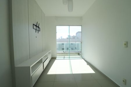 Sala de apartamento para alugar com 2 quartos, 65m² em Saraiva, Uberlândia