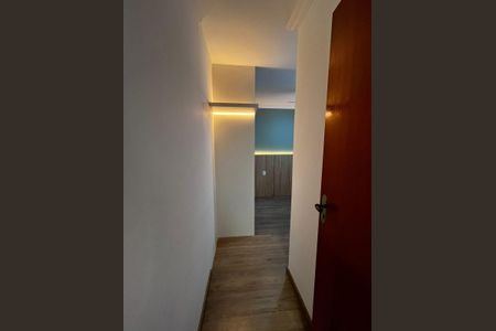 Apartamento para alugar com 57m², 2 quartos e 1 vagaCorredor